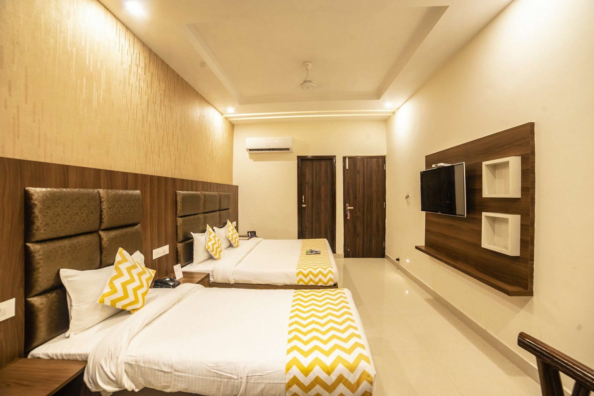 Fabhotel Royal Villa Hussainpura Chowk Amritszár Kültér fotó